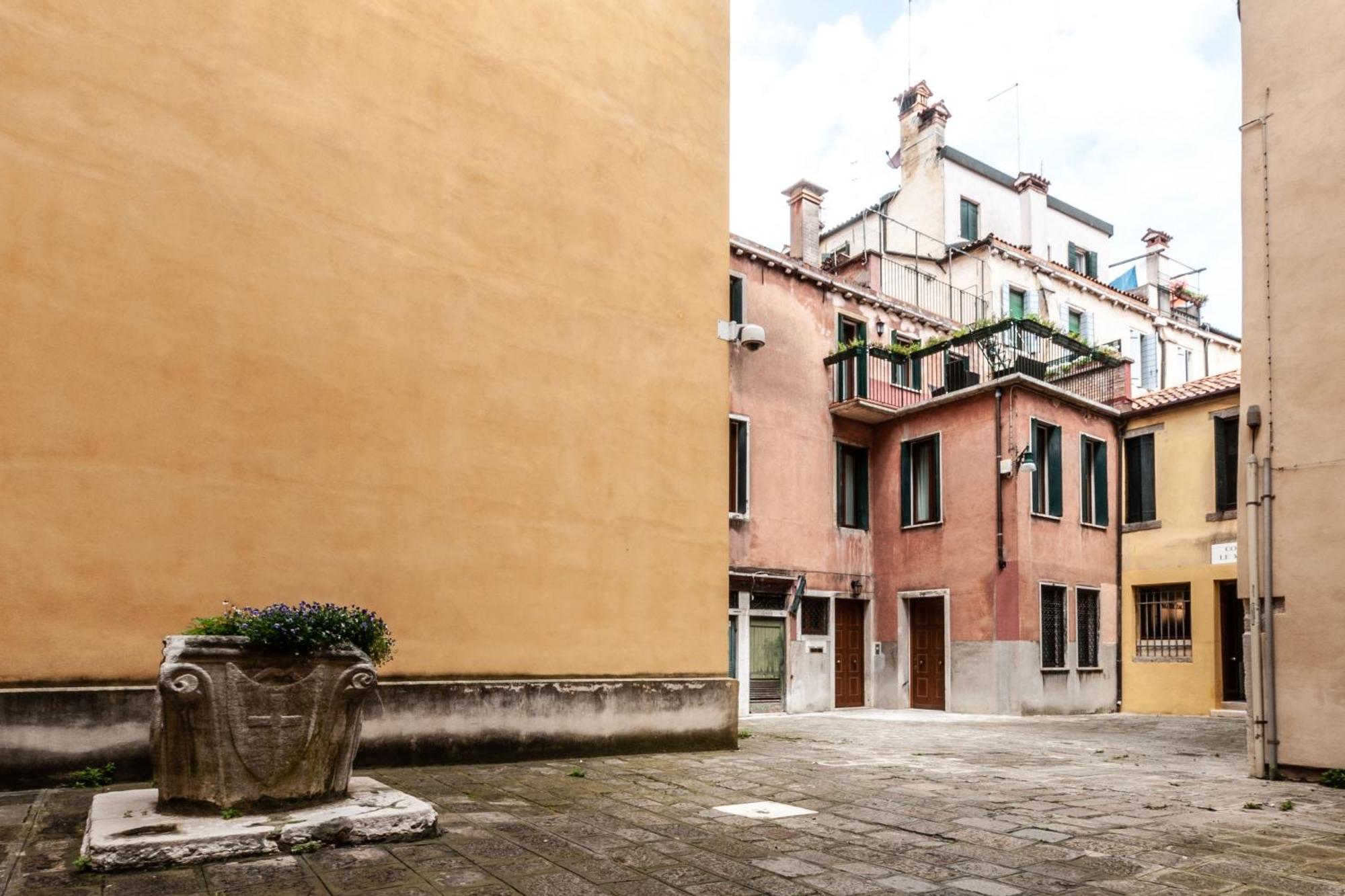 San Marco Luxury Apartments Muneghe Venesia Bagian luar foto