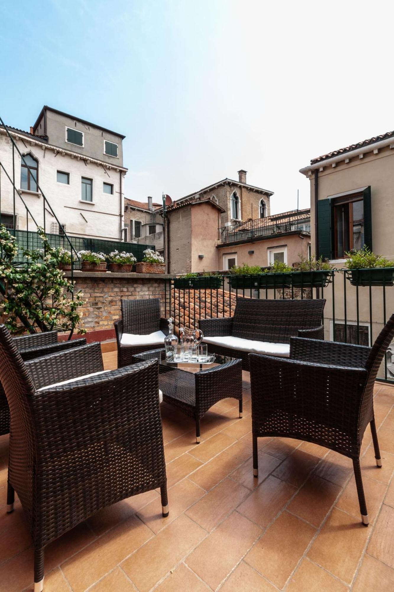 San Marco Luxury Apartments Muneghe Venesia Bagian luar foto