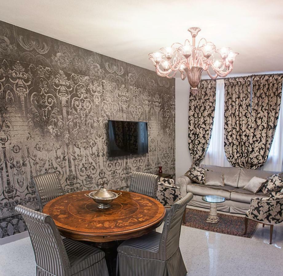 San Marco Luxury Apartments Muneghe Venesia Bagian luar foto